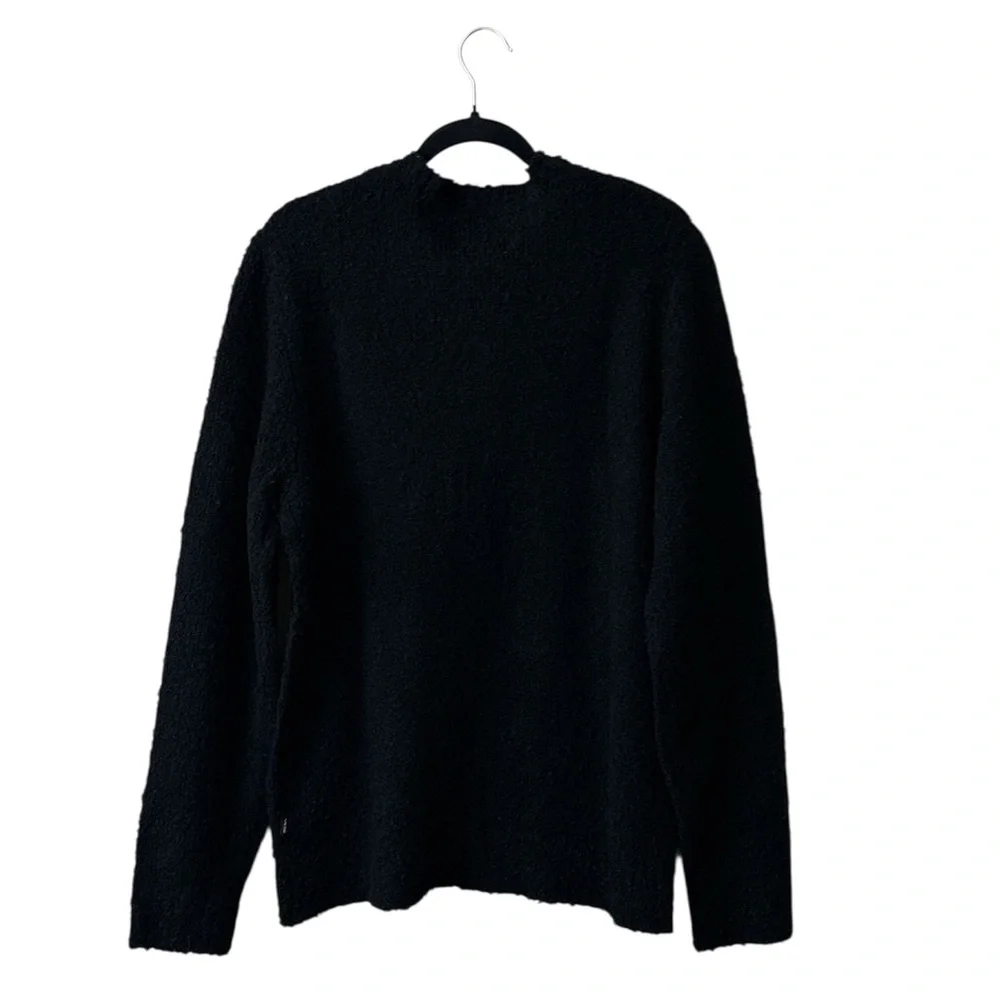 DKNY Men’s, Textured Black Sweater,Size L,NWT,98% Polyester 2% Spandex